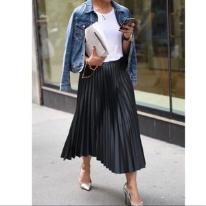 Sanctuary Top Secret Pleated Faux-Leather Midi Skirt